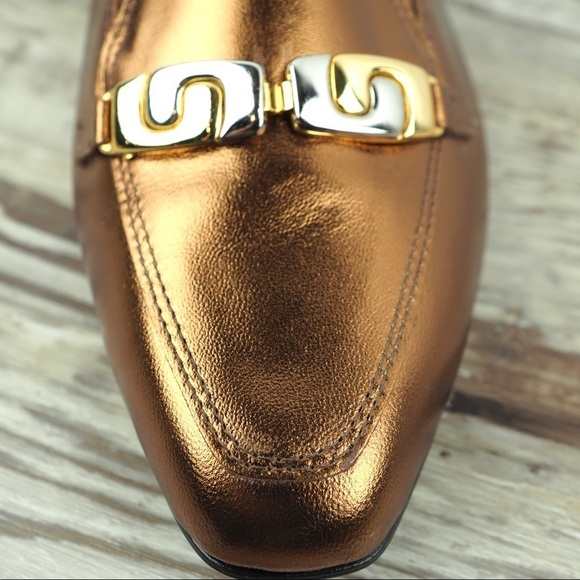 Magdesians sz 8 copper metallic leather loafers - Picture 7 of 9